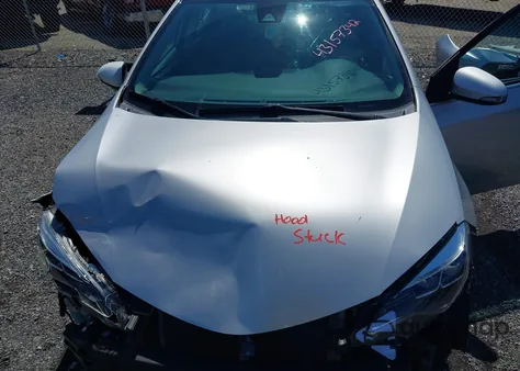 2017 Toyota Corolla Se z USA, uszkodzony, nr VIN 2T1BURHE7HC877006